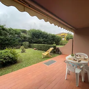  Appartamento Relax In Piscina - Free Parking E Ampio Giardino Italia