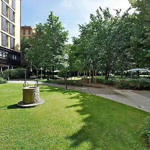 4* Ξενοδοχείο Mercure Centro